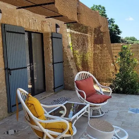 Maison De Charme Avec Piscine Дом отдыха *